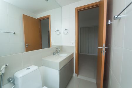 Apartamento para alugar com 70m², 2 quartos e 2 vagas Apartamento para alugar com 70m², 2 quartos e 2 vagasBanheiro suite 2