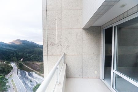 Apartamento para alugar com 70m², 2 quartos e 2 vagas Apartamento para alugar com 70m², 2 quartos e 2 vagasvaranda sala