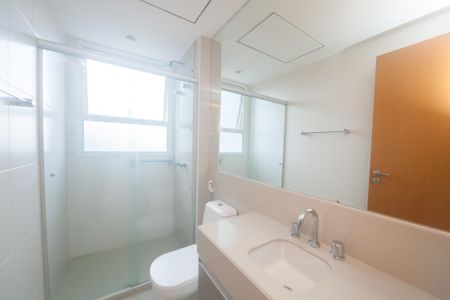 Apartamento para alugar com 70m², 2 quartos e 2 vagas Apartamento para alugar com 70m², 2 quartos e 2 vagasBanheiro suite 2