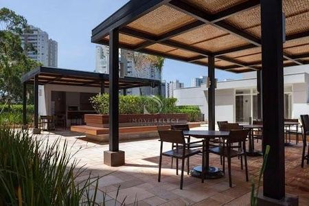 Apartamento à venda com 238m², 4 quartos e 4 vagas