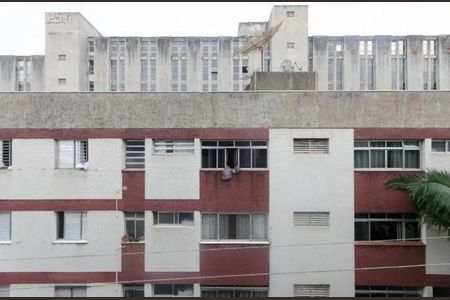 Apartamento à venda com 2 quartos, 62m² em Lapa de Baixo, São Paulo