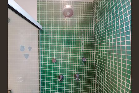 Apartamento à venda com 212m², 3 quartos e 2 vagasBanheiro 3