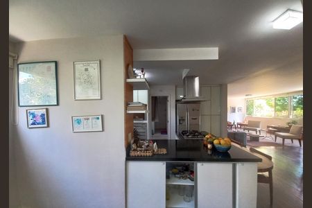 Apartamento à venda com 212m², 3 quartos e 2 vagasCozinha