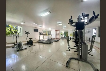 Apartamento à venda com 212m², 3 quartos e 2 vagasAcademia