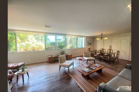 Apartamento à venda com 212m², 3 quartos e 2 vagasSala