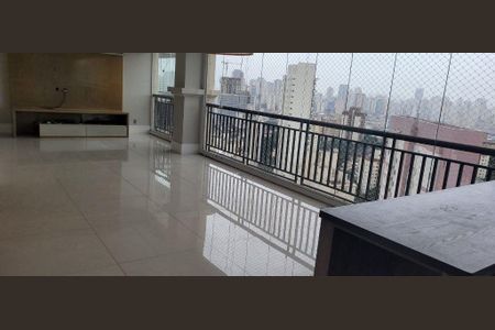 Apartamento à venda com 184m², 3 quartos e 3 vagas