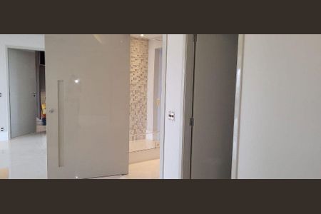 Apartamento à venda com 184m², 3 quartos e 3 vagas