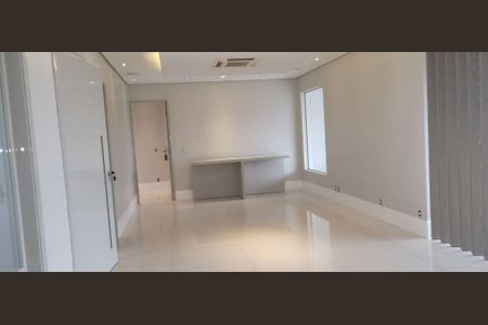Apartamento à venda com 184m², 3 quartos e 3 vagas