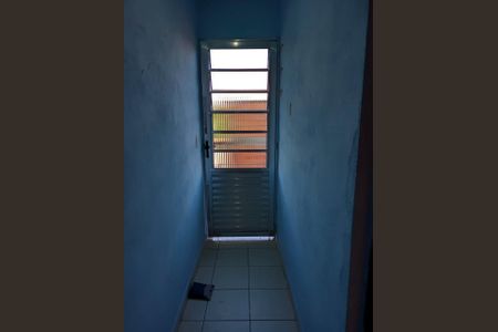 Casa à venda com 200m², 3 quartos e 1 vaga Casa à venda com 200m², 3 quartos e 1 vagaCORREDOR INTERNO