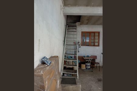 Casa à venda com 200m², 3 quartos e 1 vaga Casa à venda com 200m², 3 quartos e 1 vagaGARAGEM