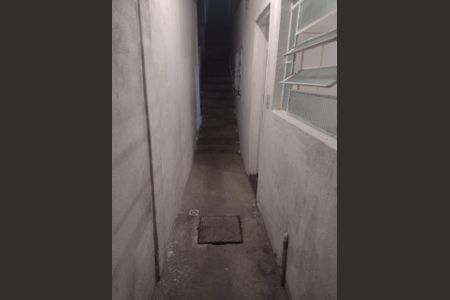 Casa à venda com 200m², 3 quartos e 1 vaga Casa à venda com 200m², 3 quartos e 1 vagaCORREDOR EXTERNO