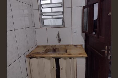 Casa à venda com 200m², 3 quartos e 1 vaga Casa à venda com 200m², 3 quartos e 1 vagaCOZINHA