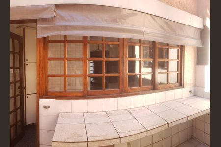 Casa à venda com 280m², 3 quartos e 2 vagasÁrea externa