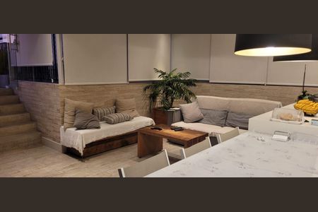 Apartamento à venda com 245m², 3 quartos e 6 vagas