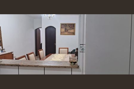Casa à venda com 3 quartos, 160m² em Parque da Vila Prudente, São Paulo