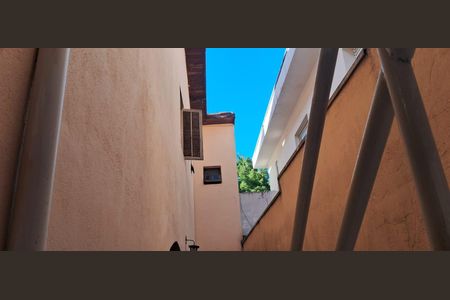 Casa à venda com 160m², 3 quartos e 2 vagas