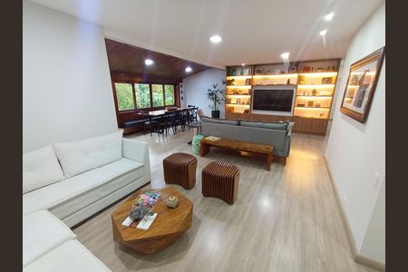 Apartamento à venda com 4 quartos, 180m² em Barra da Tijuca, Rio de Janeiro
