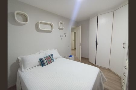 Apartamento à venda com 180m², 4 quartos e 2 vagas Apartamento à venda com 180m², 4 quartos e 2 vagasQuarto 3