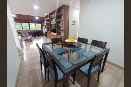 Apartamento à venda com 180m², 4 quartos e 2 vagas