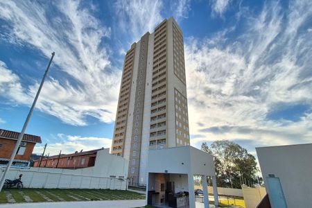 Apartamento à venda com 43m², 2 quartos e 1 vaga Apartamento à venda com 43m², 2 quartos e 1 vagaFachada do Prédio
