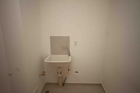Apartamento à venda com 33m², 2 quartos e sem vaga Apartamento à venda com 33m², 2 quartos e sem vagaÁrea de Serviço