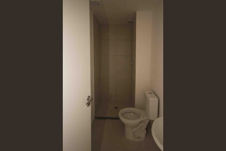 Apartamento à venda com 33m², 2 quartos e sem vaga Apartamento à venda com 33m², 2 quartos e sem vagaBanheiro
