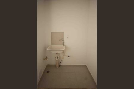 Apartamento à venda com 33m², 2 quartos e sem vaga Apartamento à venda com 33m², 2 quartos e sem vagaÁrea de Serviço