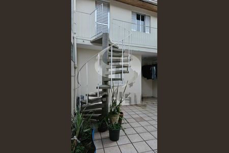 Casa à venda com 3 quartos, 177m² em Vila Paulista, São Paulo