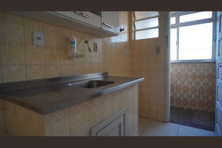 Cozinha de kitnet/studio para alugar com 1 quarto, 36m² em Vila Ipiranga, Porto Alegre