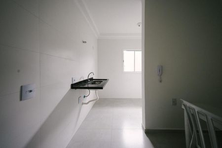 Apartamento à venda com 33m², 2 quartos e sem vaga Apartamento à venda com 33m², 2 quartos e sem vagaCozinha e Área de Serviço