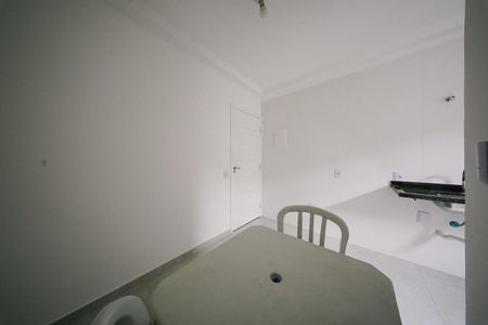 Sala de apartamento à venda com 2 quartos, 33m² em Parque Paineiras, São Paulo