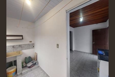 Casa para alugar com 40m², 1 quarto e sem vagaÁrea de Serviço