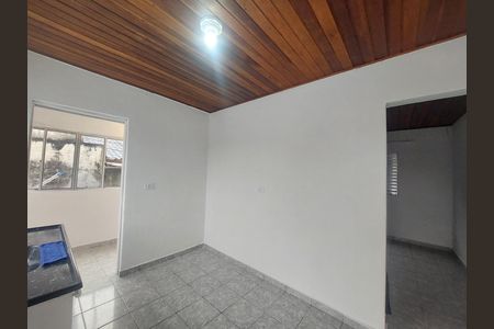 Cozinha de casa para alugar com 1 quarto, 40m² em Pedreira, São Paulo