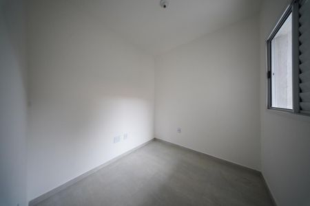 Quarto 1 de apartamento à venda com 2 quartos, 33m² em Parque Paineiras, São Paulo