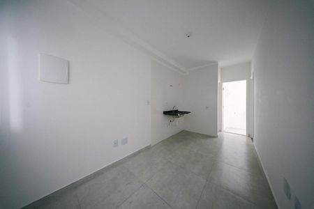 Sala/Cozinha de apartamento à venda com 2 quartos, 33m² em Parque Paineiras, São Paulo