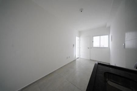 Sala/Cozinha de apartamento à venda com 2 quartos, 33m² em Parque Paineiras, São Paulo