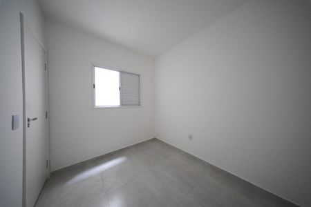 Quarto 2 de apartamento à venda com 2 quartos, 33m² em Parque Paineiras, São Paulo