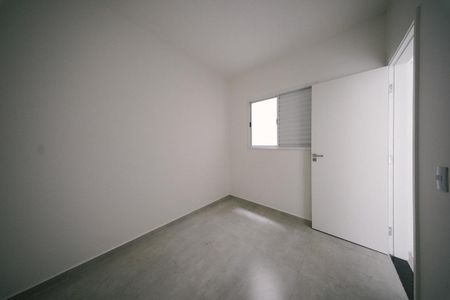 Quarto 2 de apartamento à venda com 2 quartos, 33m² em Parque Paineiras, São Paulo