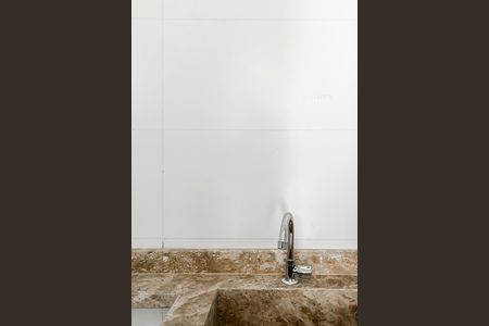 Banheiro  de apartamento à venda com 2 quartos, 33m² em Parque Paineiras, São Paulo