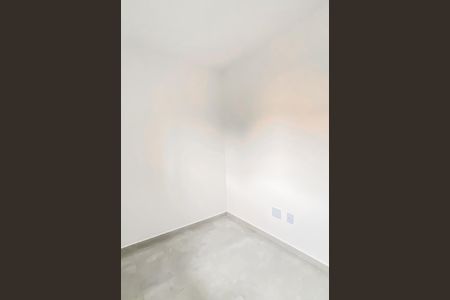 Quarto 1 de apartamento à venda com 2 quartos, 33m² em Parque Paineiras, São Paulo