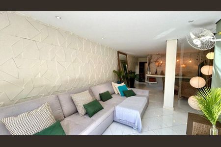 Casa à venda com 190m², 3 quartos e 3 vagas