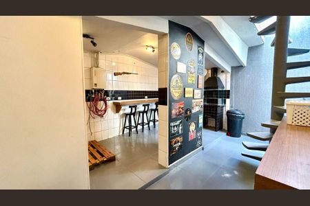 Casa à venda com 3 quartos, 190m² em Vila Augusta, Guarulhos