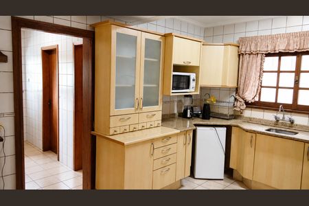 Cozinha de casa para alugar com 4 quartos, 320m² em Jurerê Internacional, Florianópolis