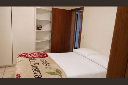 Casa para alugar com 320m², 4 quartos e 2 vagas Casa para alugar com 320m², 4 quartos e 2 vagasQuarto 2