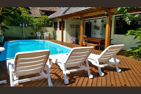 Casa para alugar com 4 quartos, 320m² em Jurerê Internacional, Florianópolis
