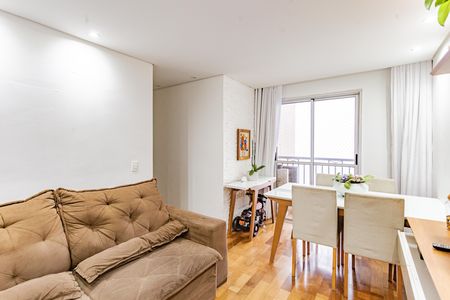 Apartamento à venda com 50m², 2 quartos e 1 vaga Apartamento à venda com 50m², 2 quartos e 1 vagaSala