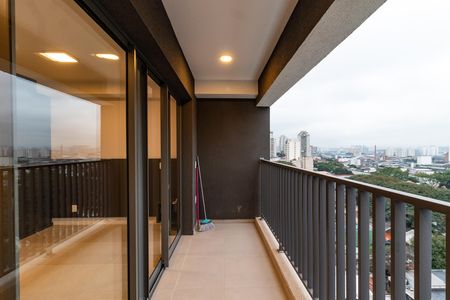 Studio para alugar com 33m², 1 quarto e sem vagaVaranda