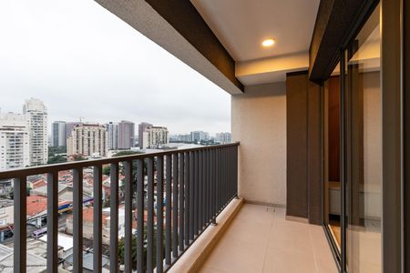 Varanda de kitnet/studio para alugar com 1 quarto, 33m² em Pompeia, São Paulo