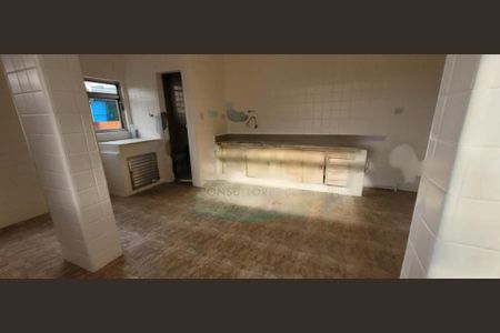 Casa à venda com 3 quartos, 150m² em Campo Belo, São Paulo