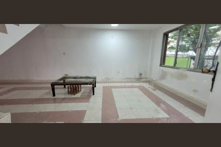 Casa à venda com 3 quartos, 150m² em Campo Belo, São Paulo